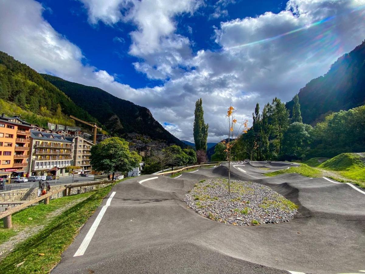 Uenik - Rustico & Moderno En Arinsal - Esqui Apartman Mas de Ribafeta Kültér fotó